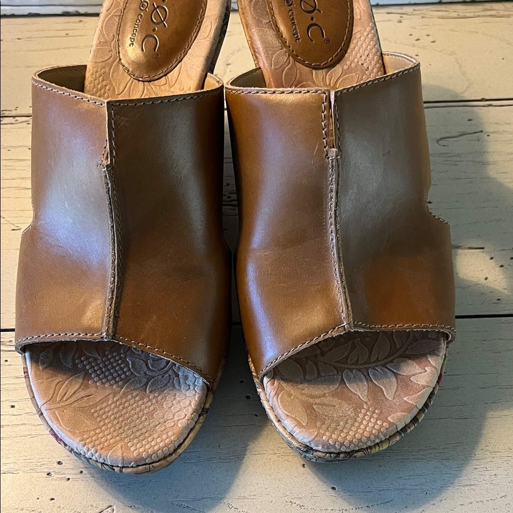 b.o.c. Tan Floral Wedge Sandals - Picture 2 of 11